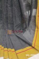 Patteda Anchu Checks with Plain Border