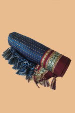 GULEDGUDDA KHANA COTTON DUPPATTA WITH TASSELS