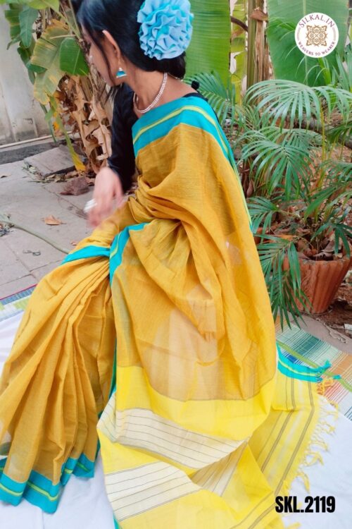 Patteda Anchu Plain Design with Plain Border
